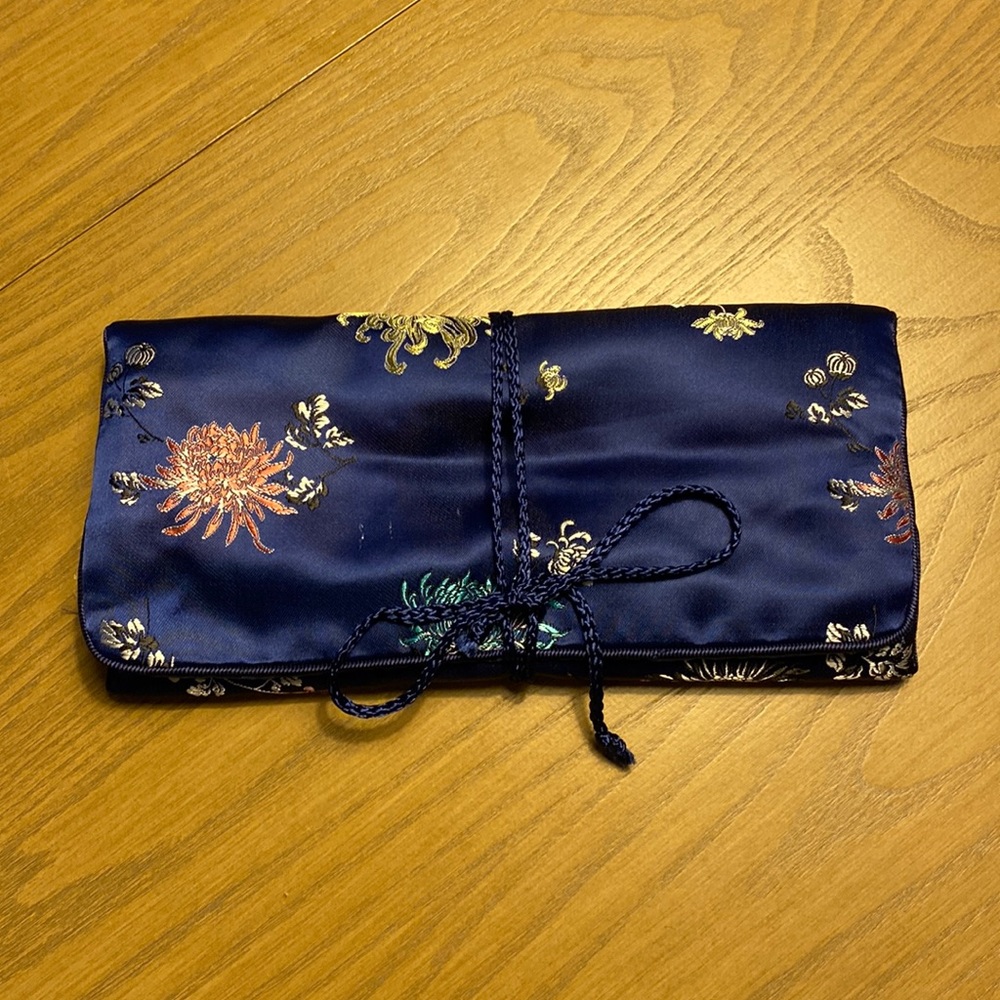 vintage cheongsam fabric travel jewelry roll